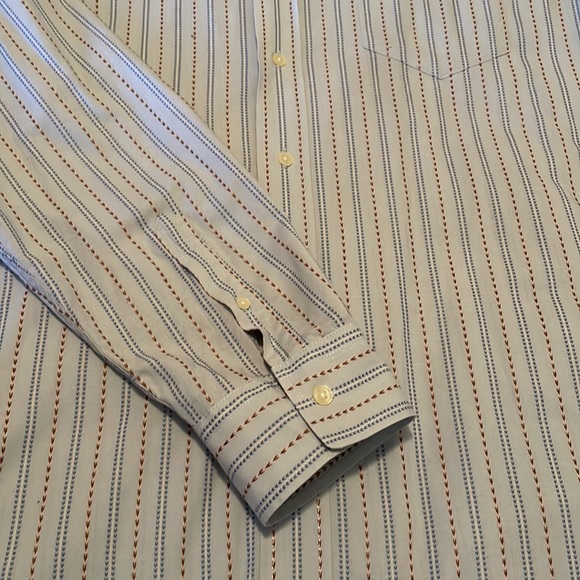 Lucky Brand long sleeve pattern button down with pocket - Picture 2 of 5